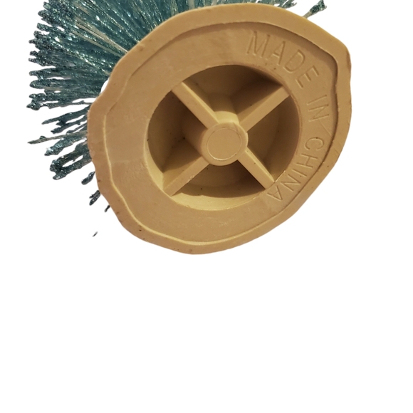 Vintage Glittery turquoise bottle brush tree - Picture 5 of 5